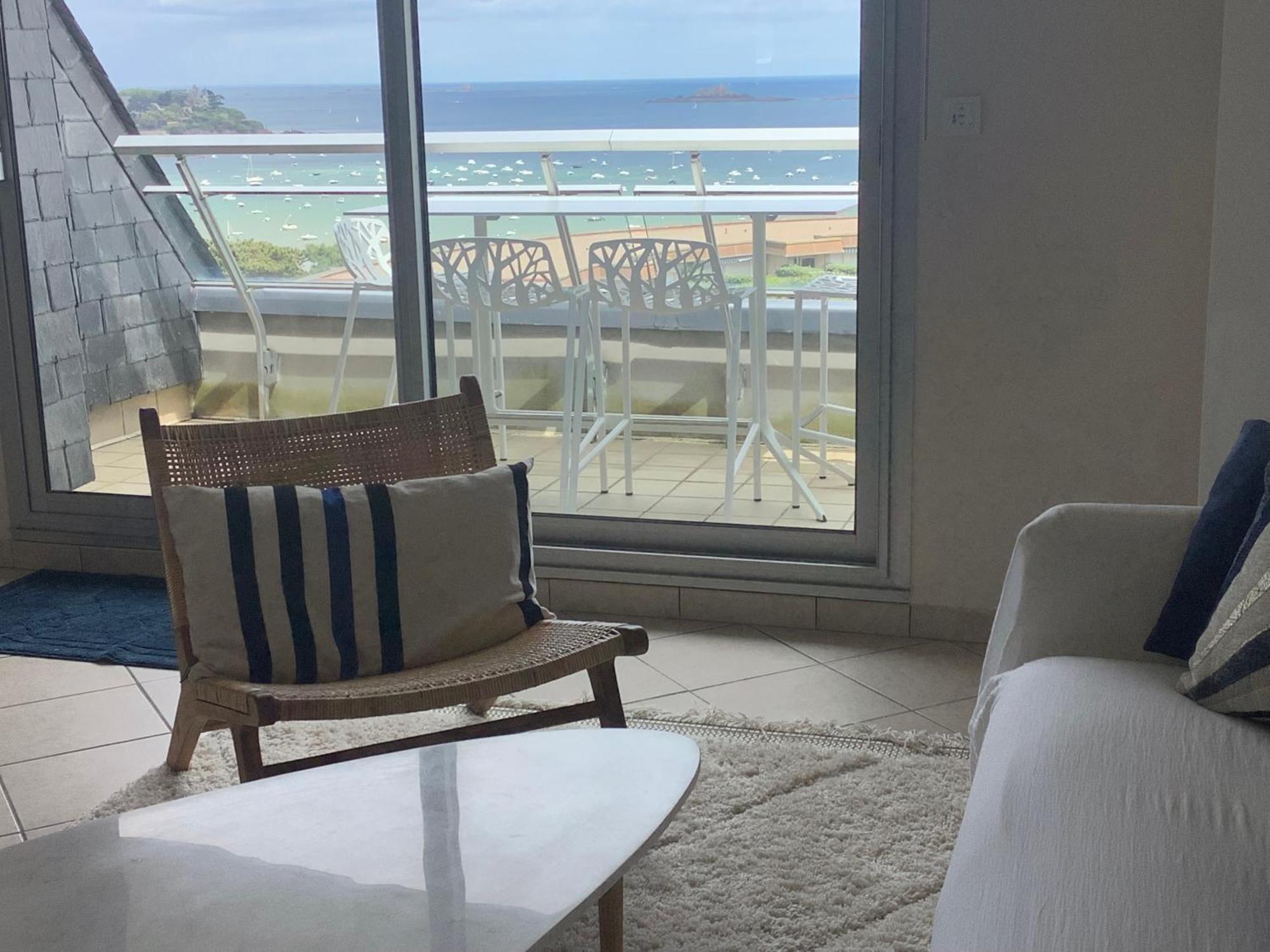 Heol - 2 - Vue Et Parking * Dinard